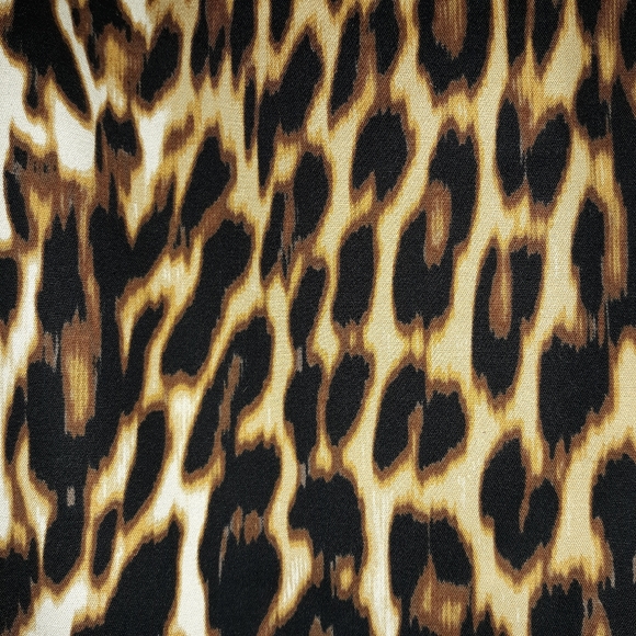 😻SALE‼️Lovely Leopard Skirt! - Picture 7 of 9